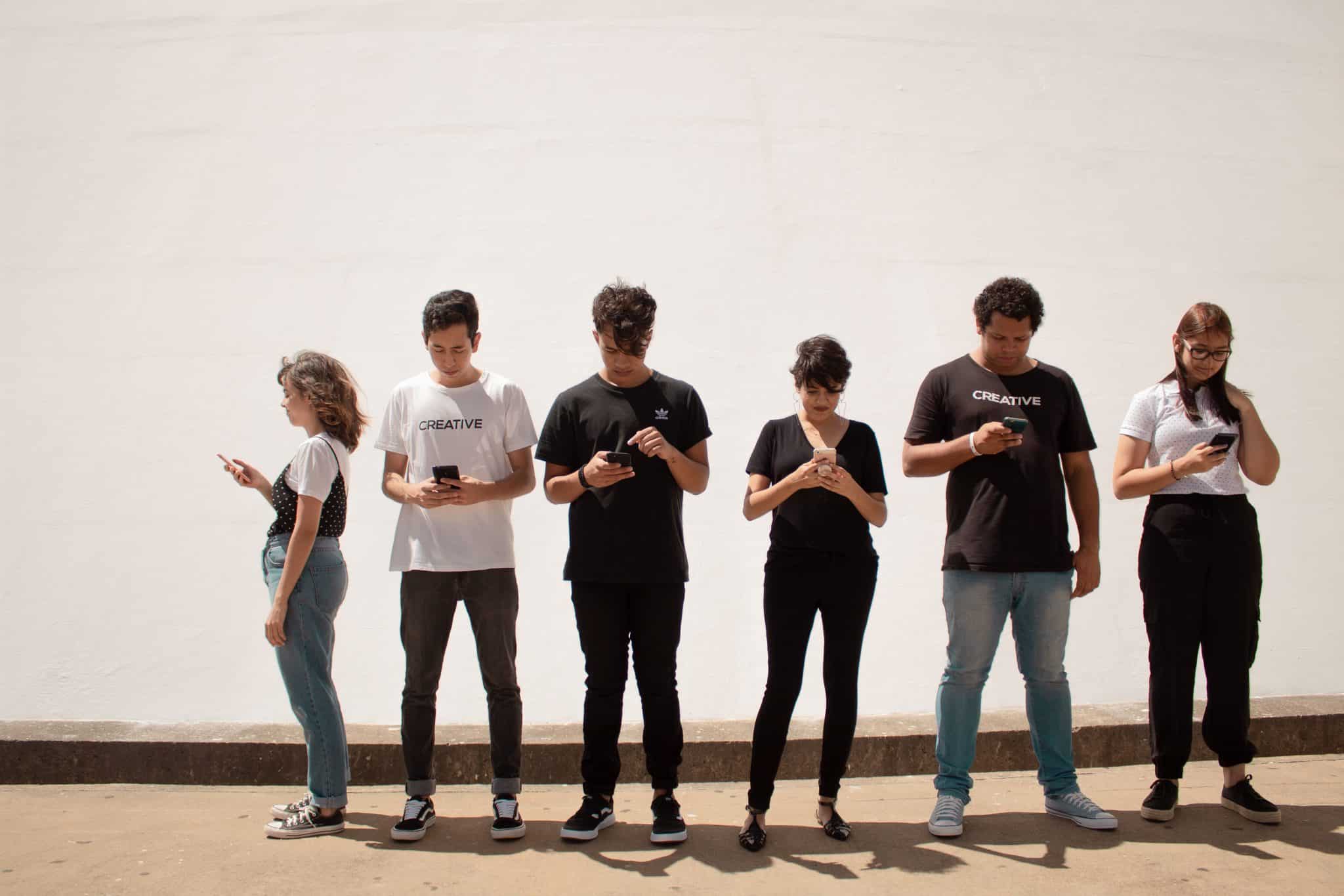 teenager phone internet addiction Spot teenager internet addiction