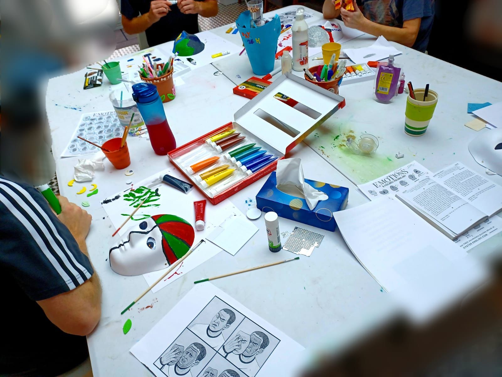 art therapy at new leaf