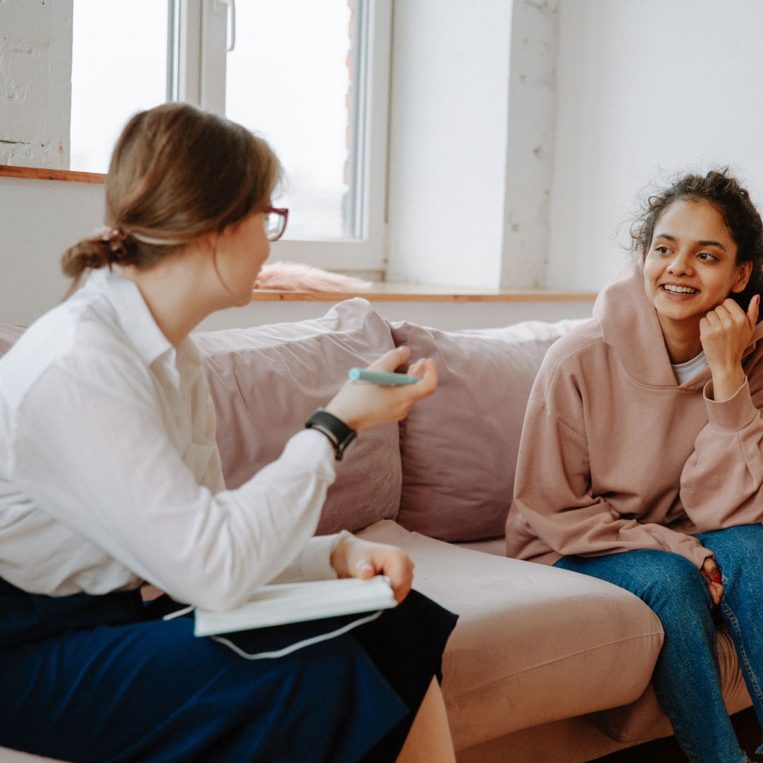 drug-addiction-retreat-west-midlands A New Leaf therapist counselling a client at drug addiction retreat in Birmingham New Leaf Recovery