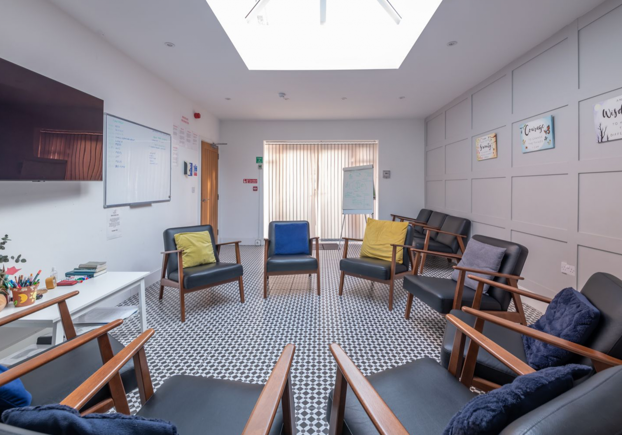 New Leaf Recovery's group therapy room: drug and alcohol rehab near Walsall